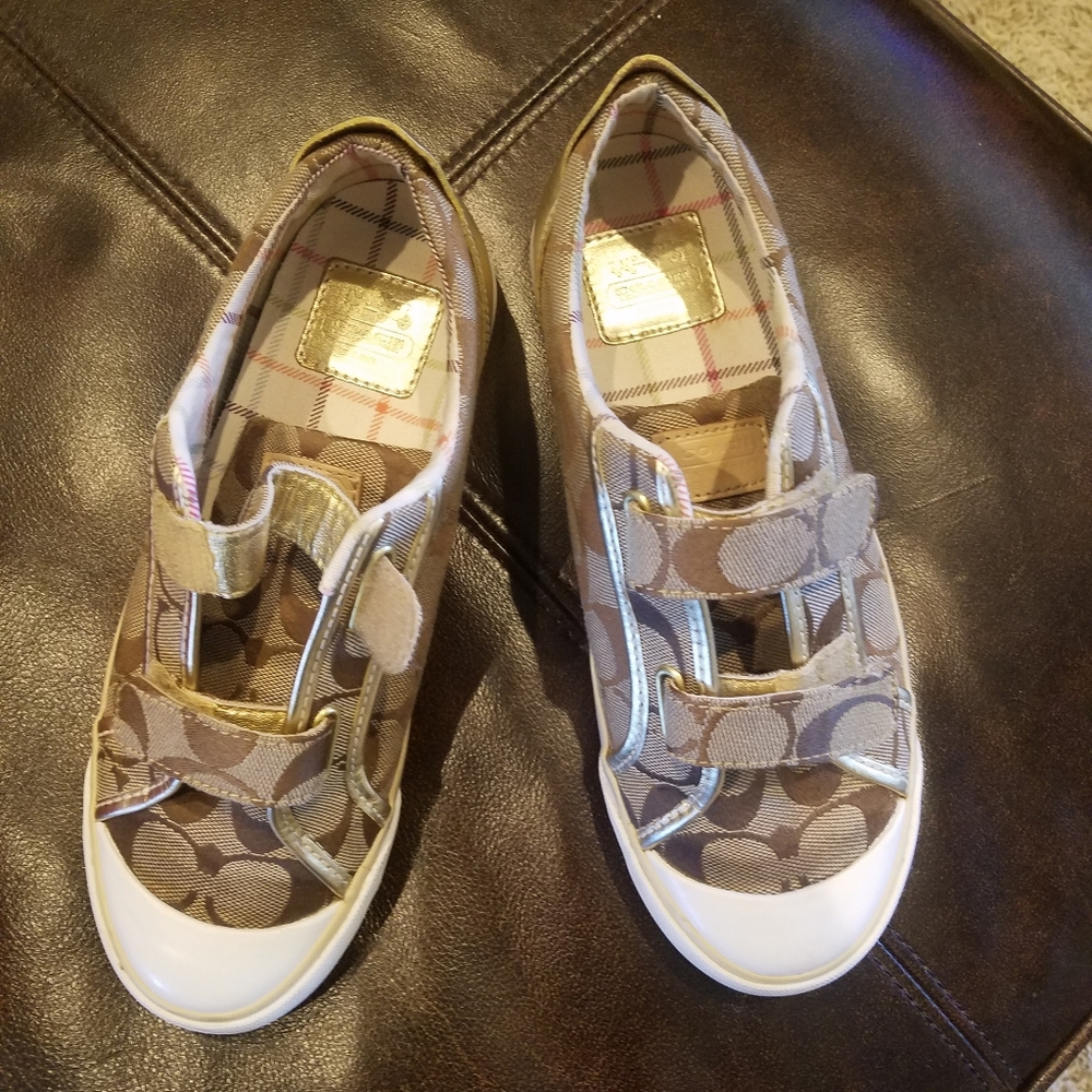 Coach shoes